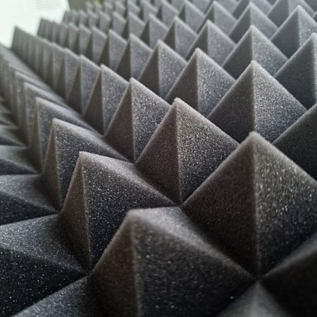 Akustický pěnový panel